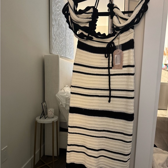 Meshki Jadia Black and White Crochet Two-Piece Set - Picture 5 of 5